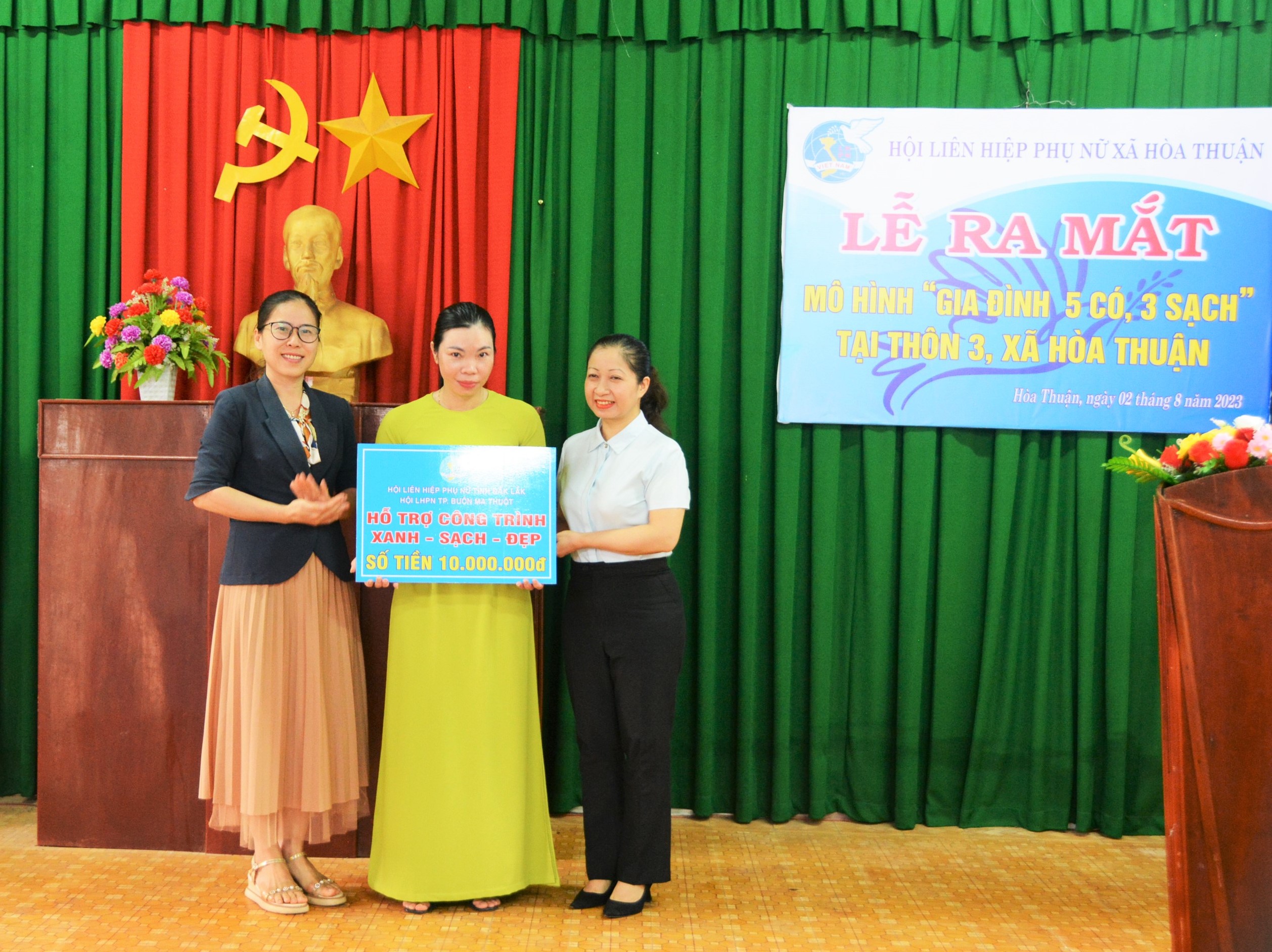 2-8 năm có 3 sạch 3